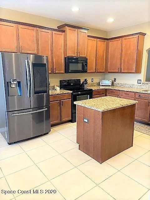 Photo of 2130 Bridgeport Circle