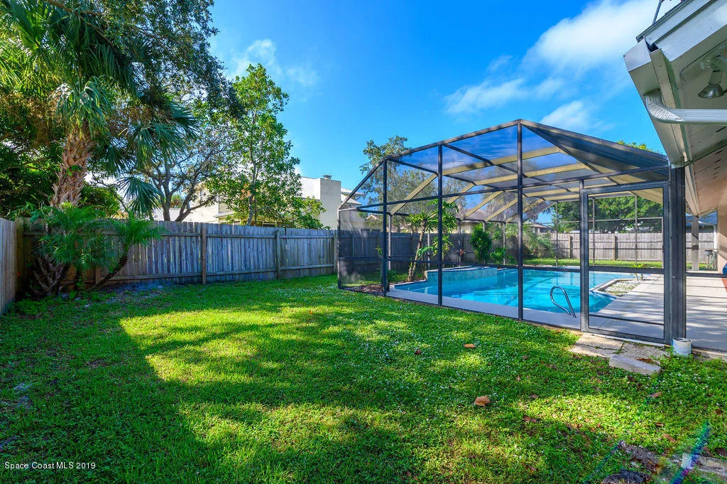 Photo of 2542 Lemon Street NE