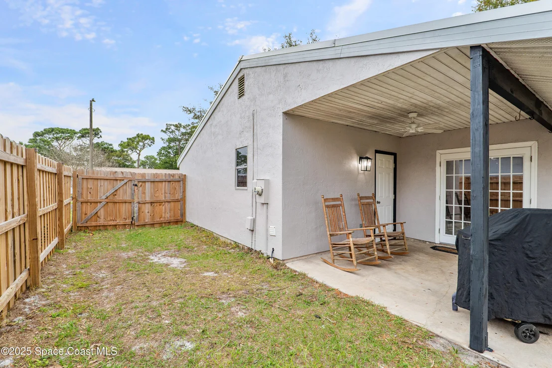Photo of 1125 Galty Circle NE