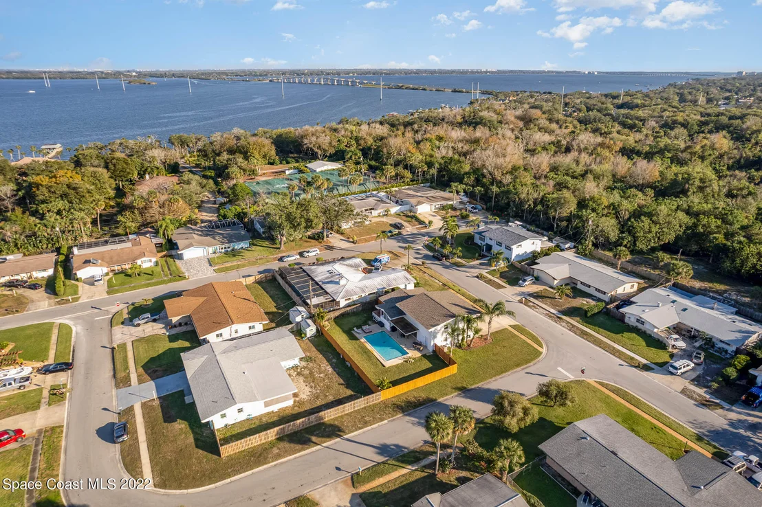 Photo of 384 Chester Drive