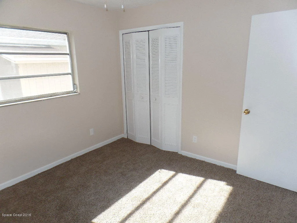 Photo of 1720 Golfview Drive