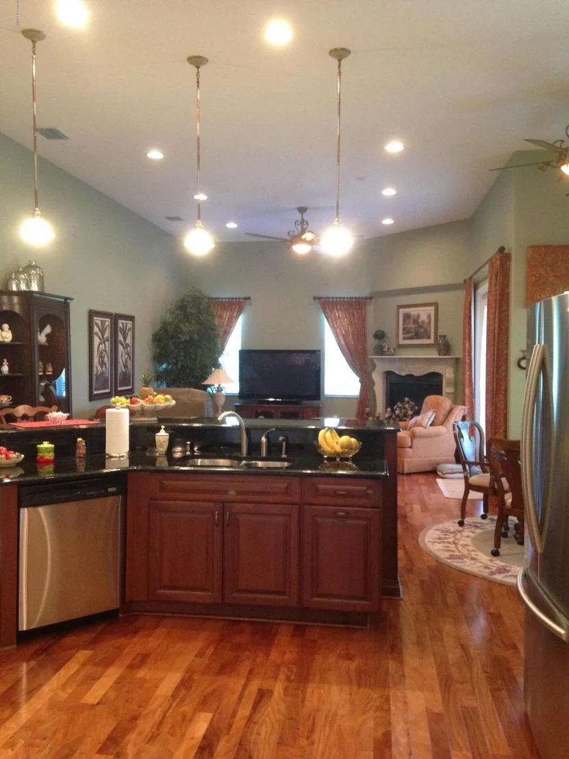 Photo of 4755 Dixie Way