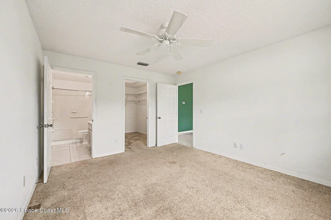 Photo of 1002 Jacaranda Circle