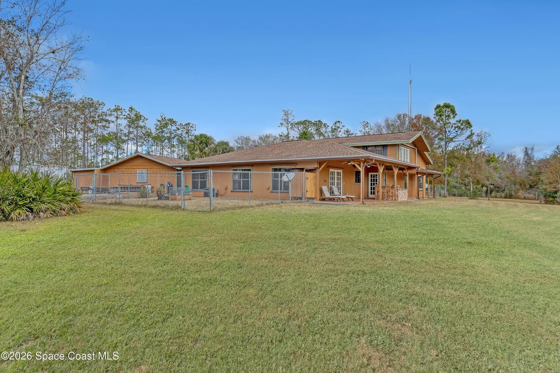 Photo of Unit 91 at 32801 Us Highway 441 Highway N