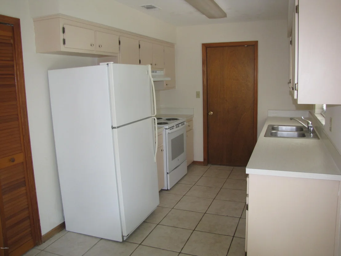 Photo of 5332 JAMAICA Road