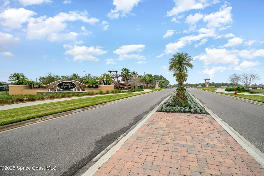 Photo of 889 Fiddleleaf Circle
