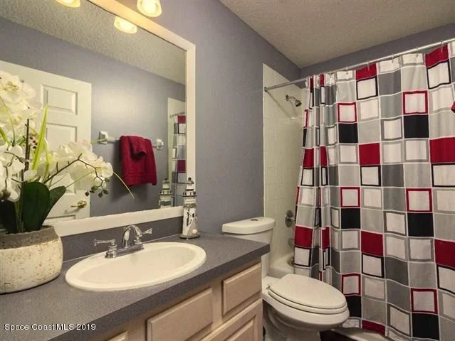 Photo of 1060 Ardmore Street