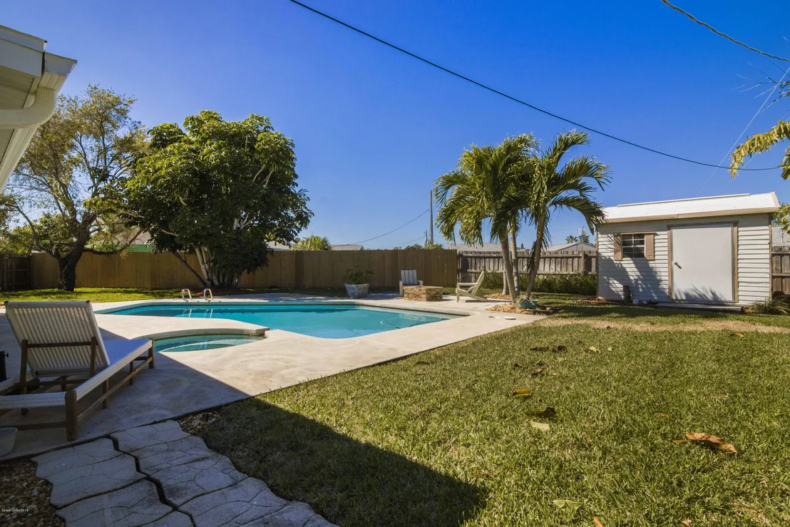 Photo of 2121 Sunset Avenue