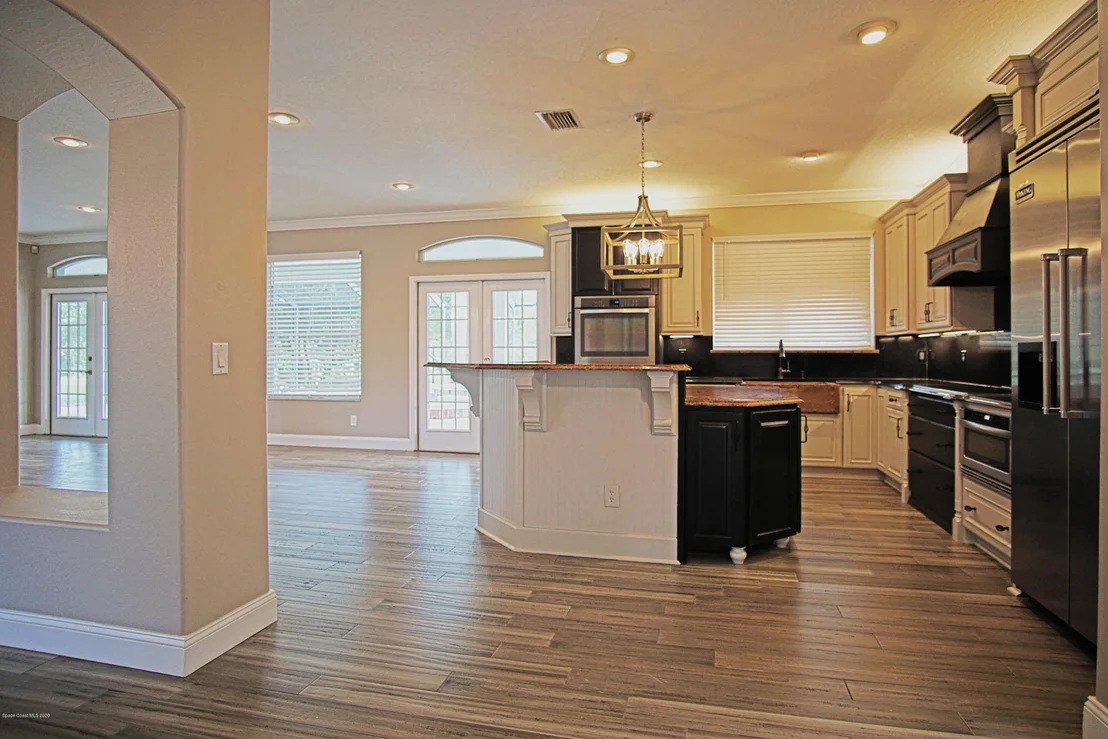 Photo of 4345 Ligustrum Drive