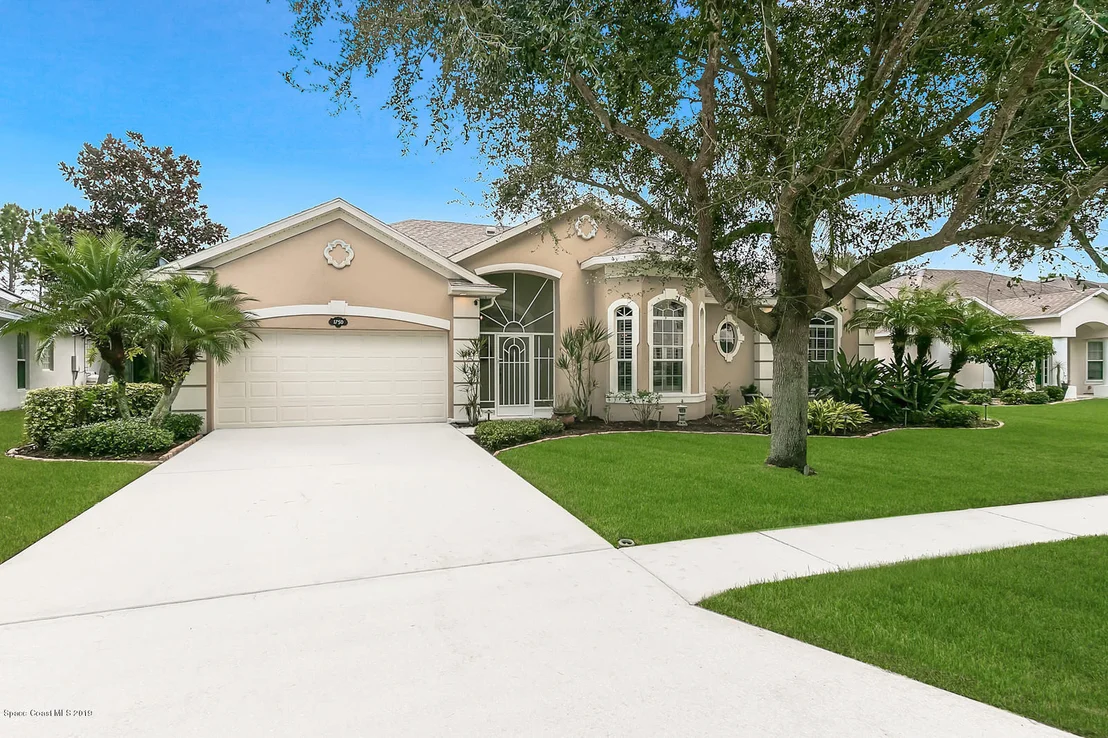 Photo of 1750 Whitman Drive
