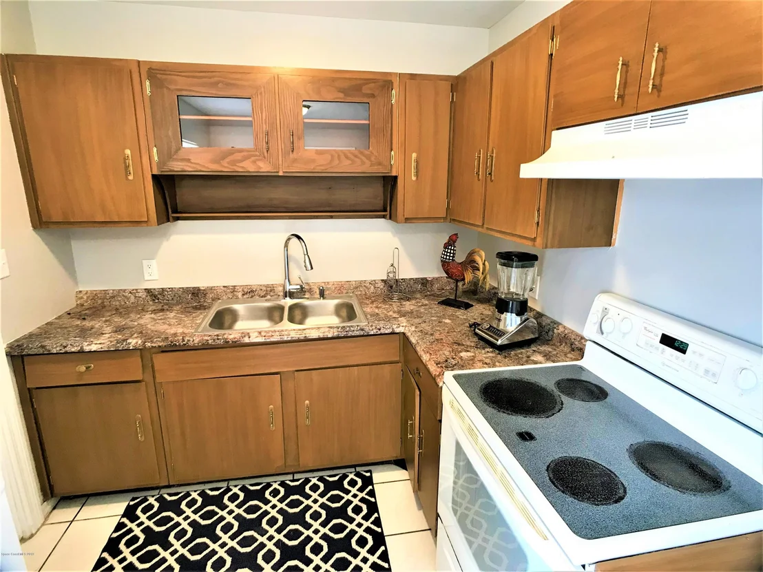 Photo of 1705 Mosswood Drive