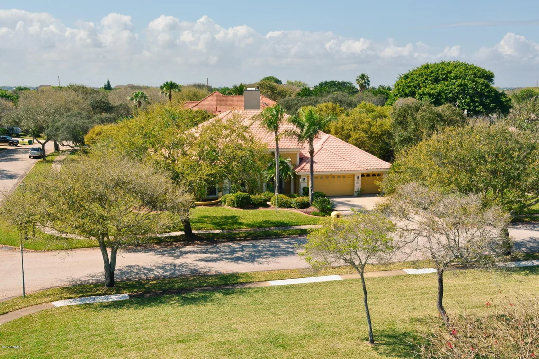 Photo of 2258 Mockingbird Lane