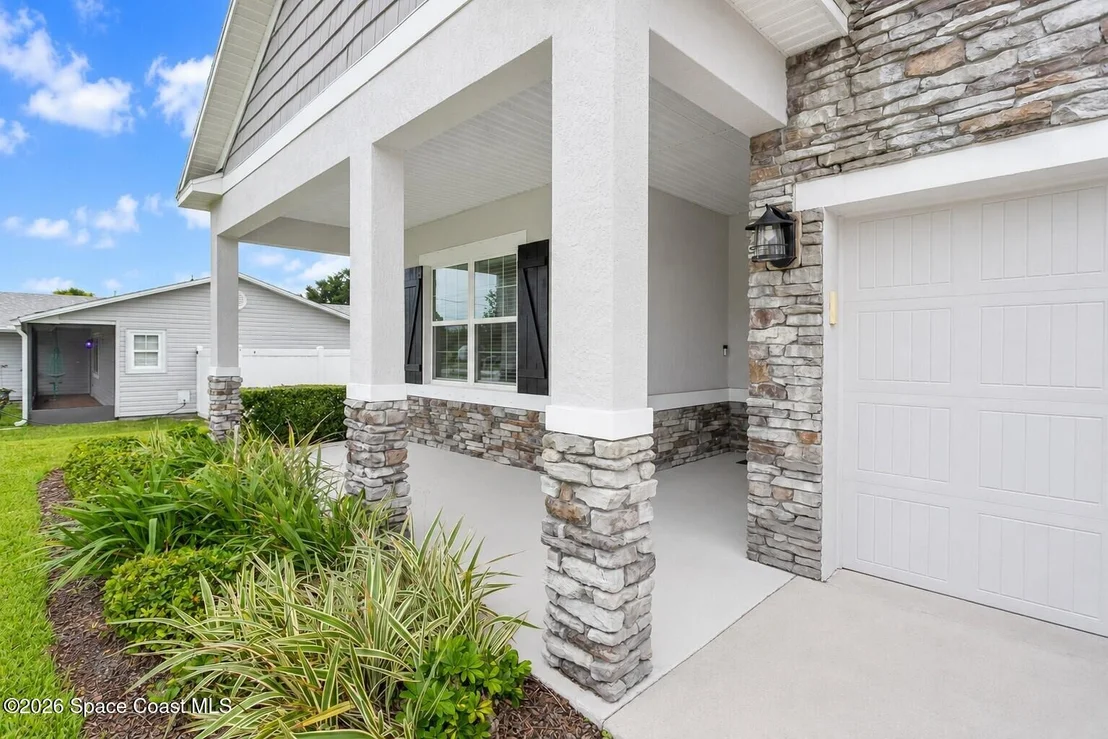 Photo of 5965 Grissom Parkway