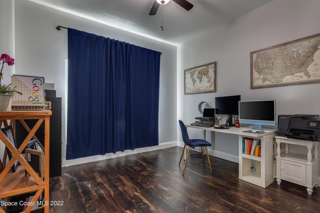 Photo of 1446 Brook Drive