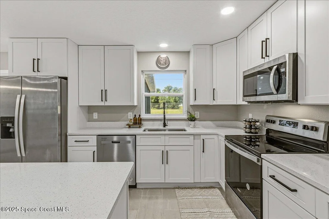 Photo of 2209 Iona Drive