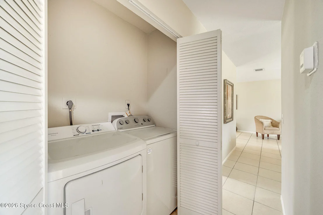 Photo of 730 Azure Avenue NE