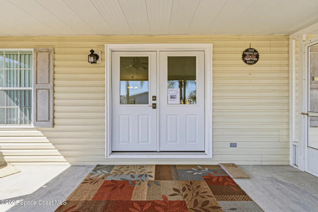 Photo of 122 Scenic Drive