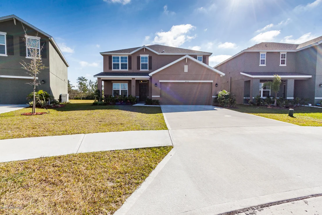 Photo of 4633 Amaca Bay Lane