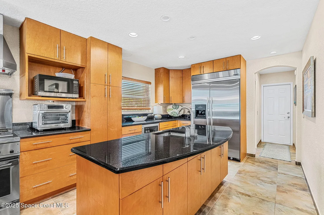 Photo of 561 Capri Road