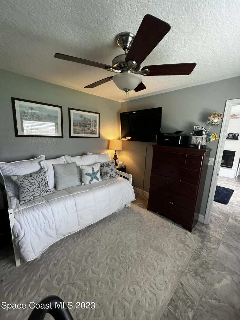 Photo of 5420 Holden Road