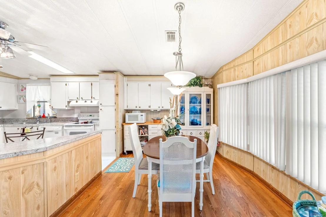 Photo of 550 Jennifer Circle