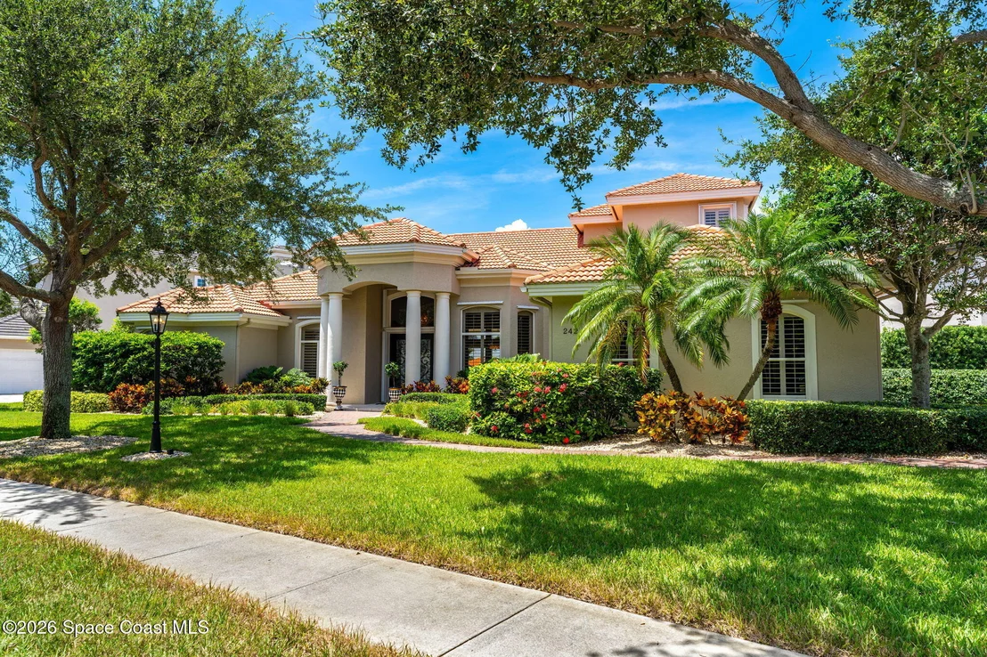 Photo of 242 Flanders Drive