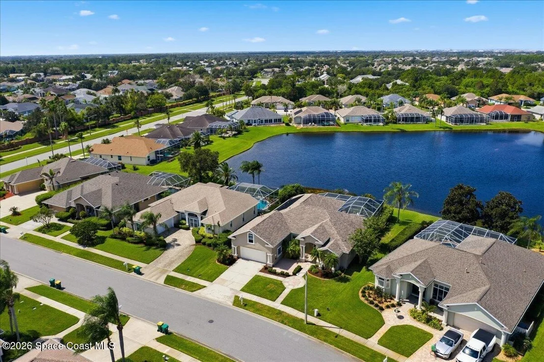 Photo of 825 Thrasher Drive