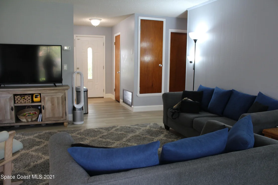 Photo of 992 Sarazen Drive