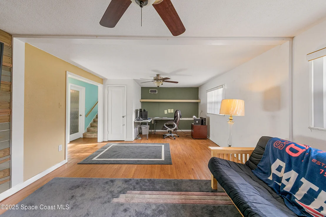 Photo of 409 Lynn Avenue