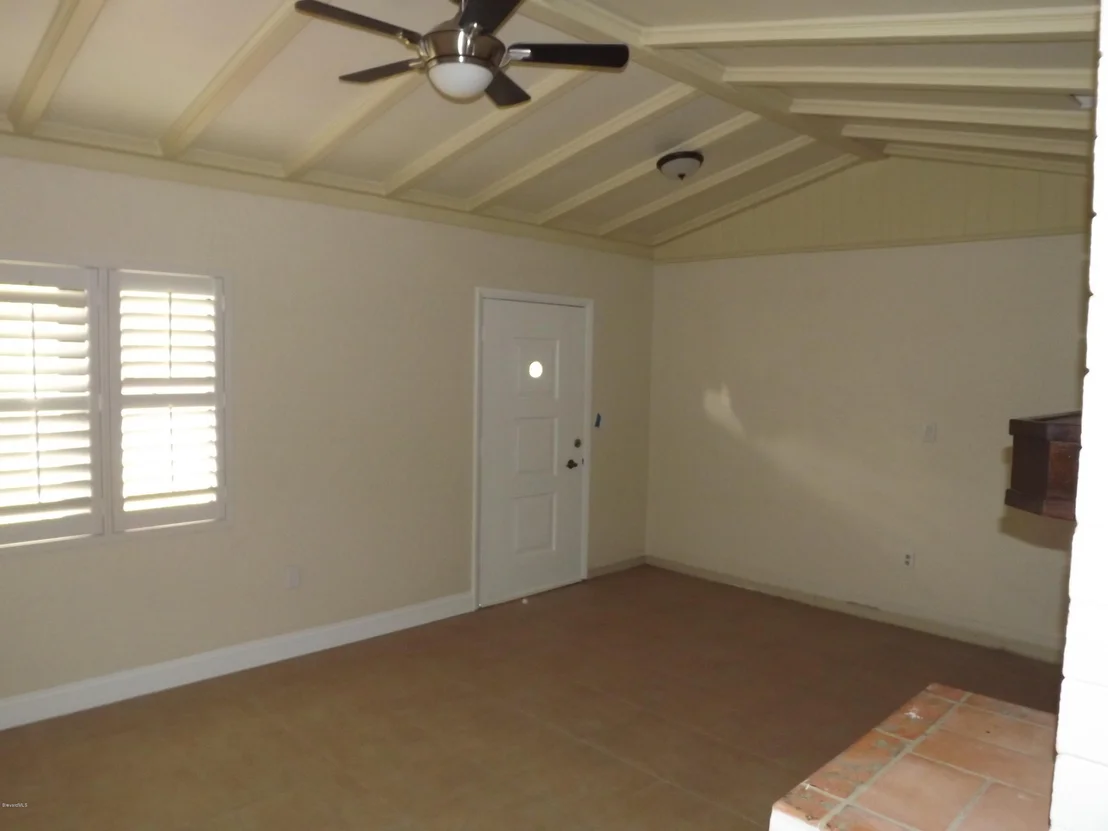 Photo of 18 S Hardee Circle