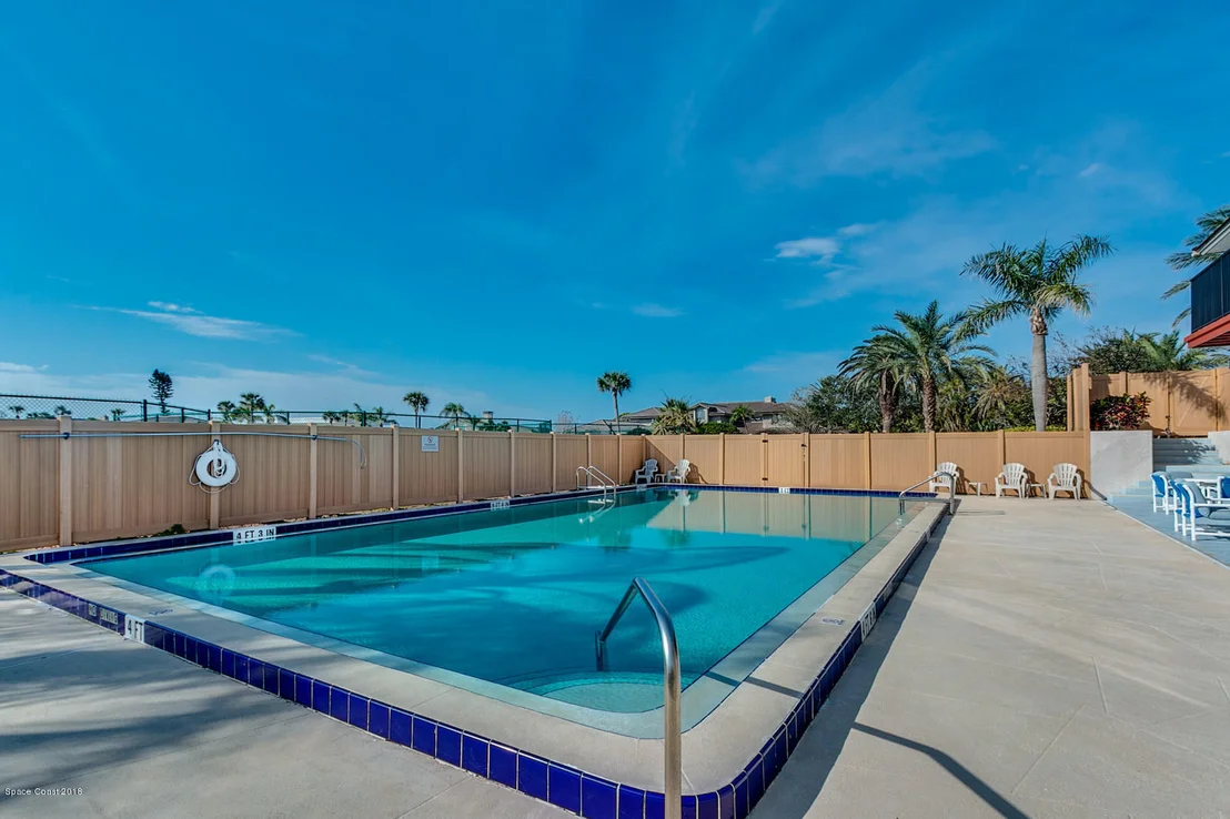 Photo of 280 Lanternback Island Drive