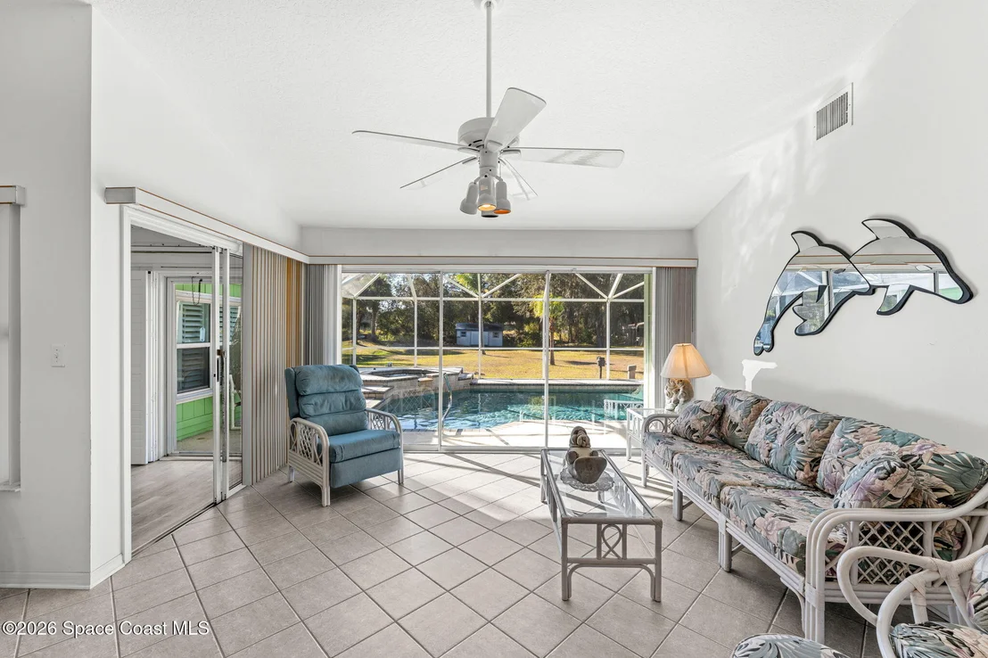 Photo of 4250 Pine Street