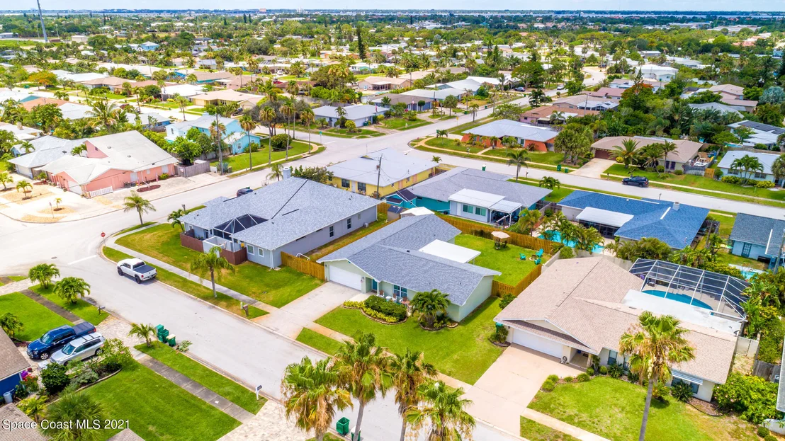Photo of 680 Poinsetta Drive