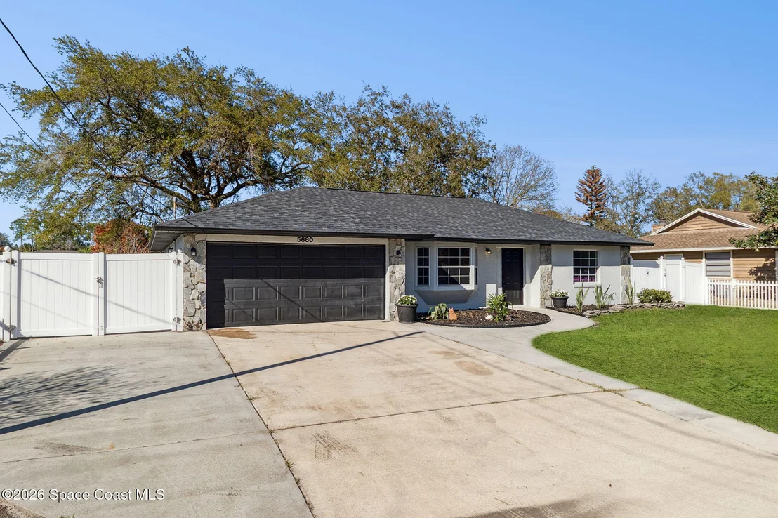 Photo of 5680 Brandon Street