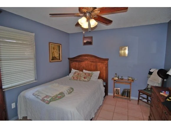 Photo of 1865 Oakwood