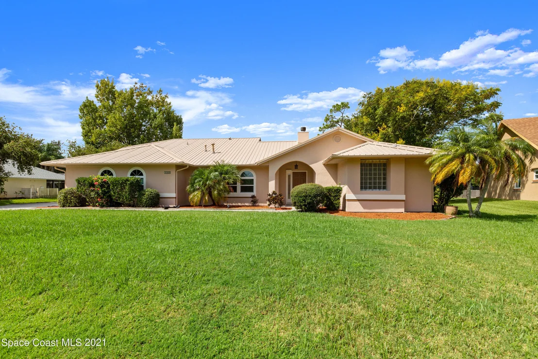 Photo of 3550 Big Pine Road