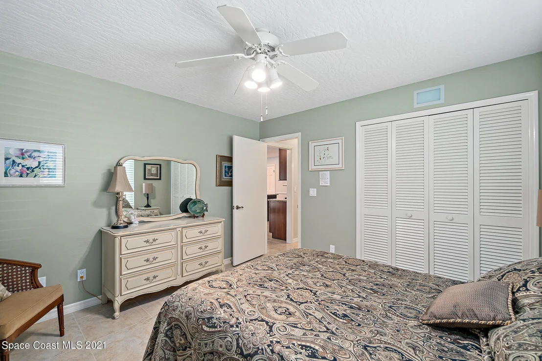 Photo of 539 Lanternback Island Drive