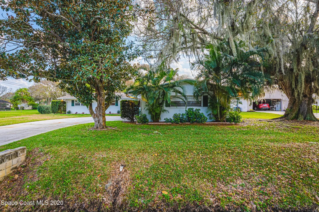 Photo of 1945 Trimble Road