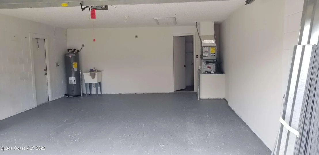 Photo of 6150 Edison Street