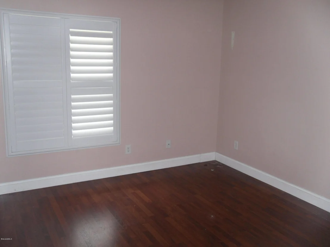 Photo of 166 NE Nemo Circle