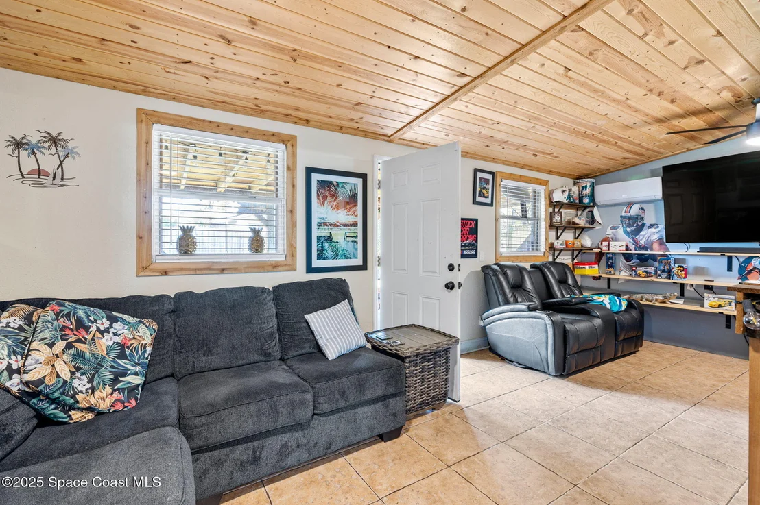 Photo of 6444 Pleasant Avenue
