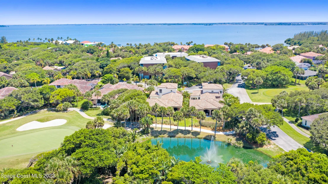 Photo of 180 Whaler Drive