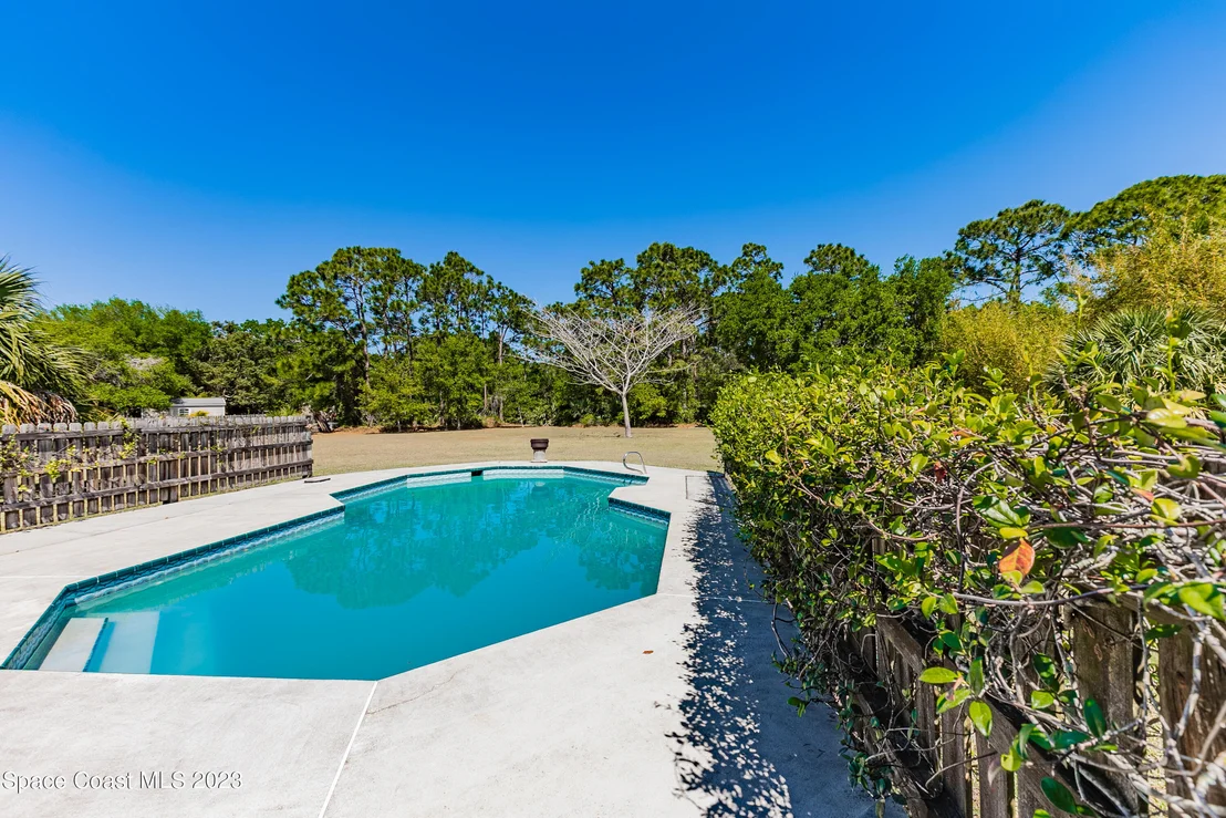 Photo of 2720 Pomello Road