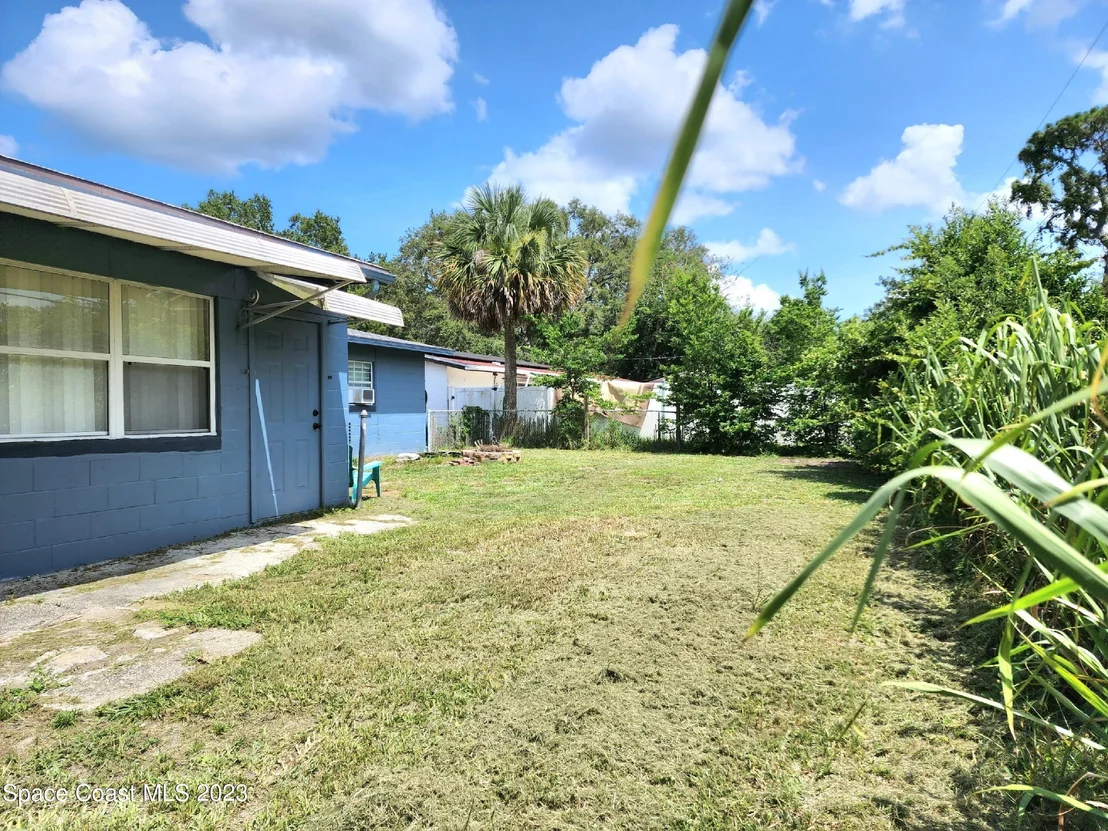 Photo of 1740 Golfview Drive