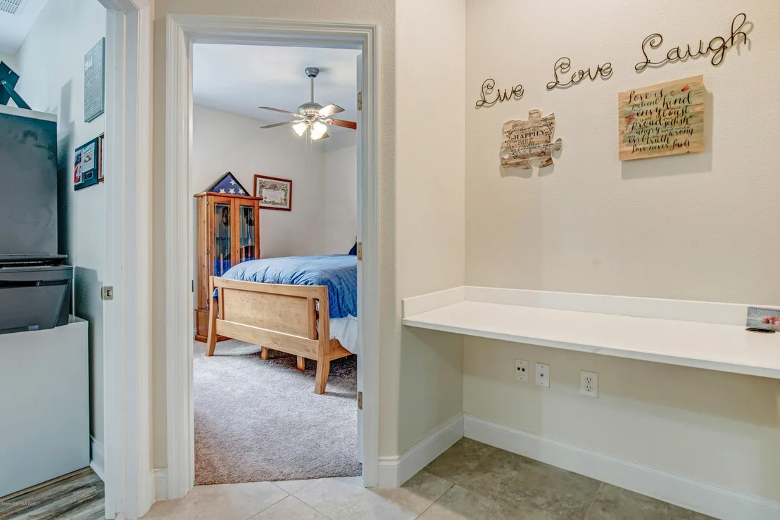 Photo of 412 Waterside Circle