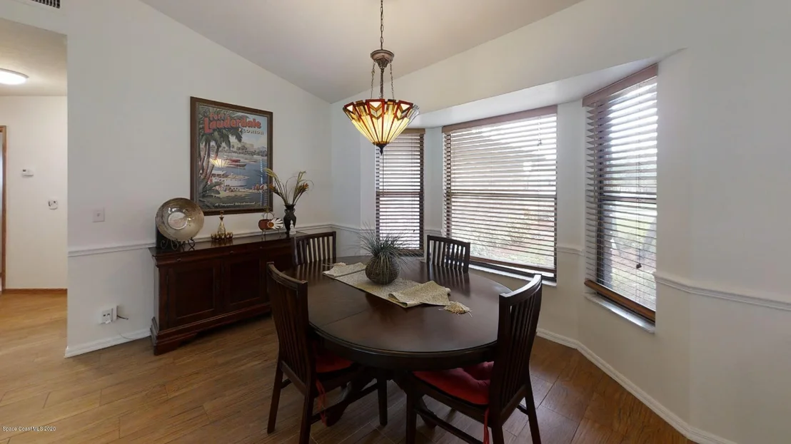 Photo of 1380 Silver Lake Drive