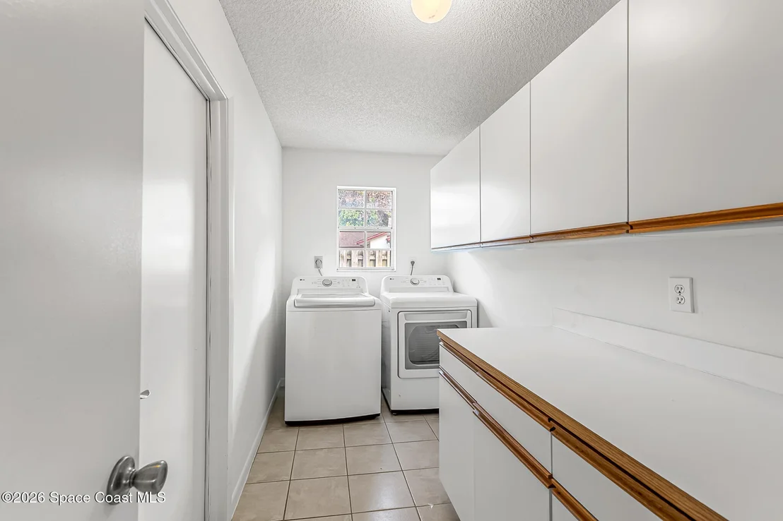 Photo of 606 Seven Gables Circle SE