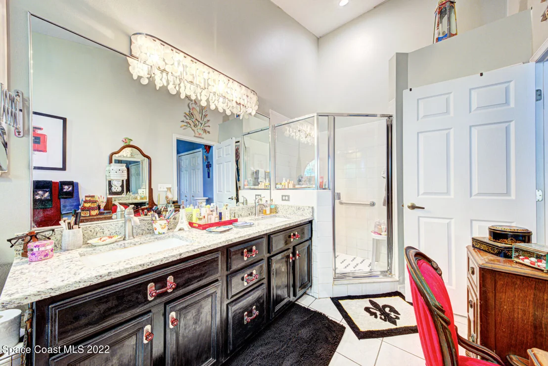 Photo of 966 Osprey Drive