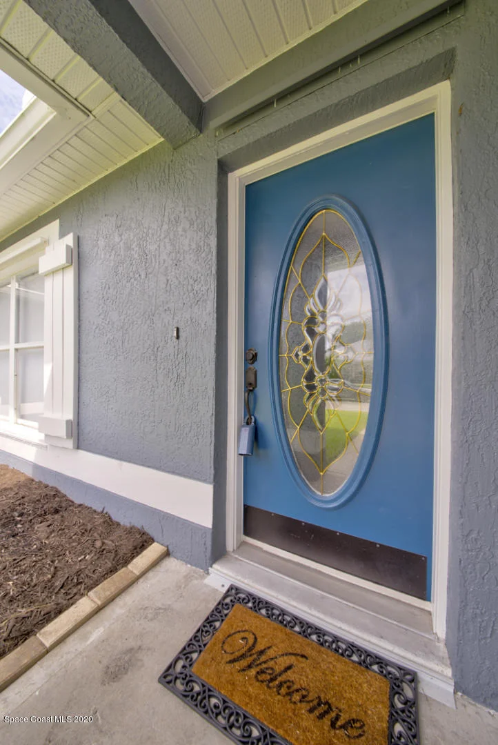 Photo of 2380 High Ridge Road