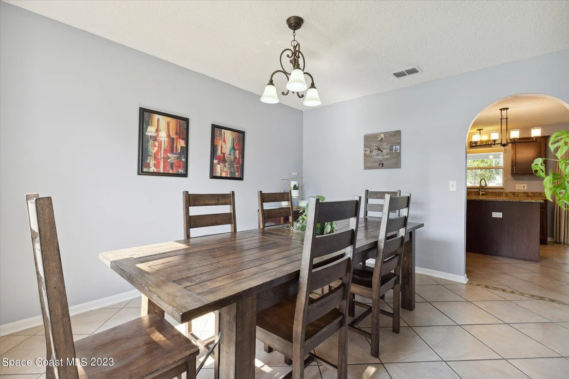 Photo of 2120 Myla Lane